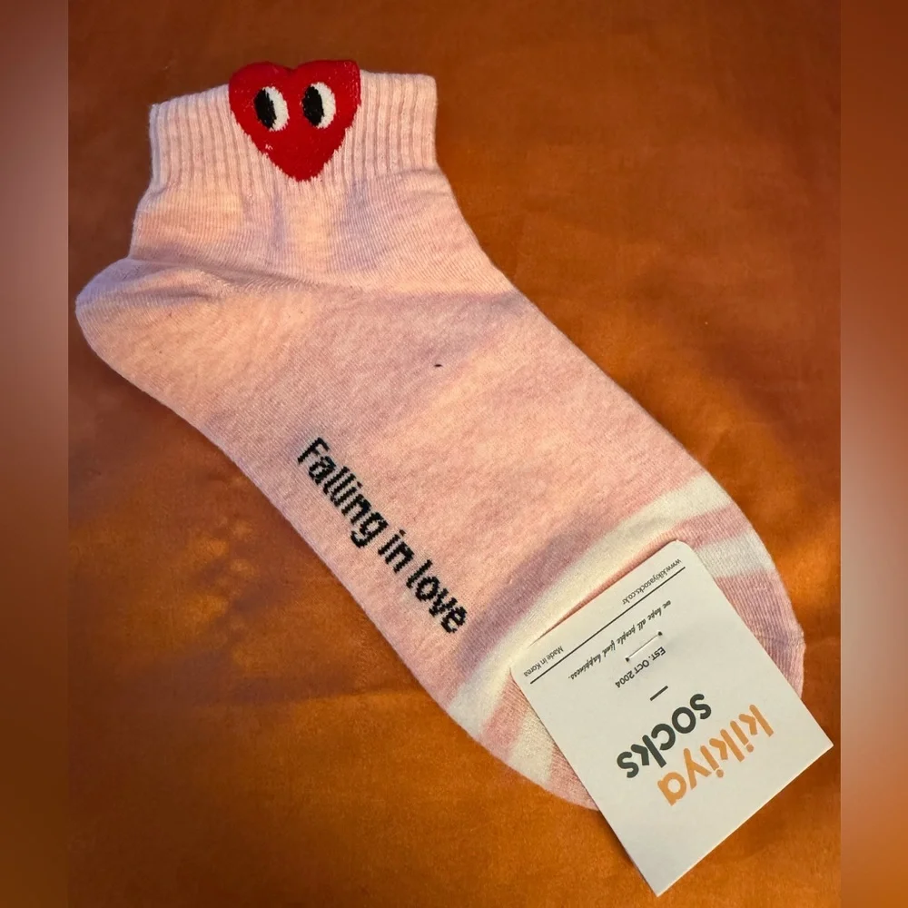 👀❤️ You Kikiya Falling in Love with you Socks with Red Heart - Made in Korea-NWT